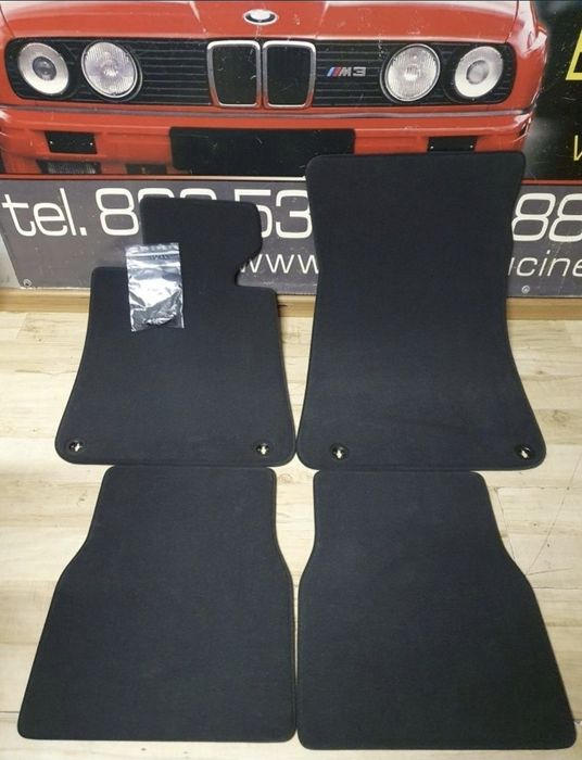 BMW E30 Cabrio Czarne Dywaniki 4x Dywanik Oryginał BMW Nowe 9.404954