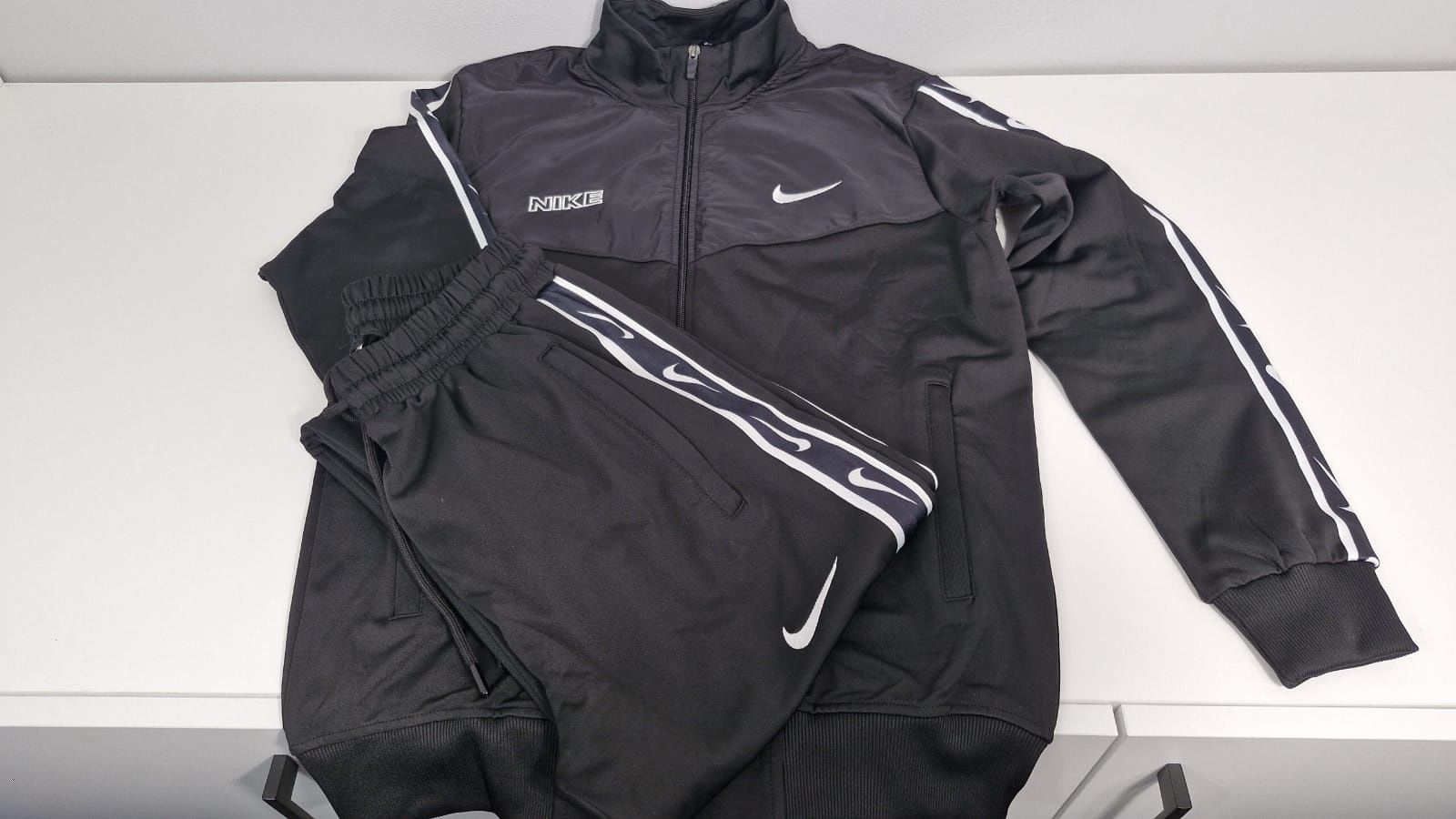 Dres męski z logo Nike czarny Jakość Premium M-XXL!!!