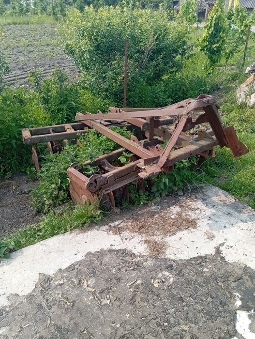 Продам трактор ЮМЗ-6АЛ.