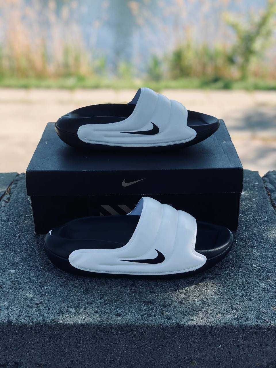 Nike Calm Slide Air шльопанці чоловічі black-white Пляжные тапочки