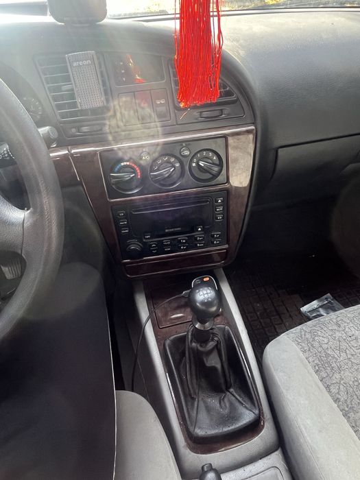 Део нубіра 2003 повна комлектація