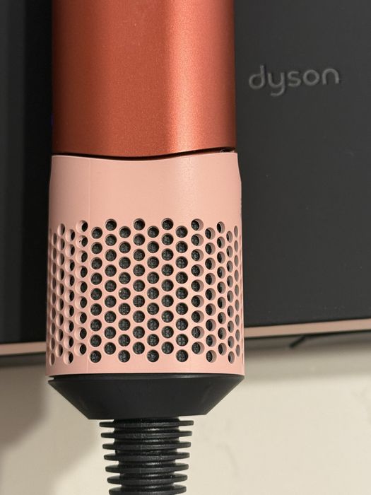 Випрямляч для волосся Dyson Airstrait. Оригінал, як новий. Є чек.