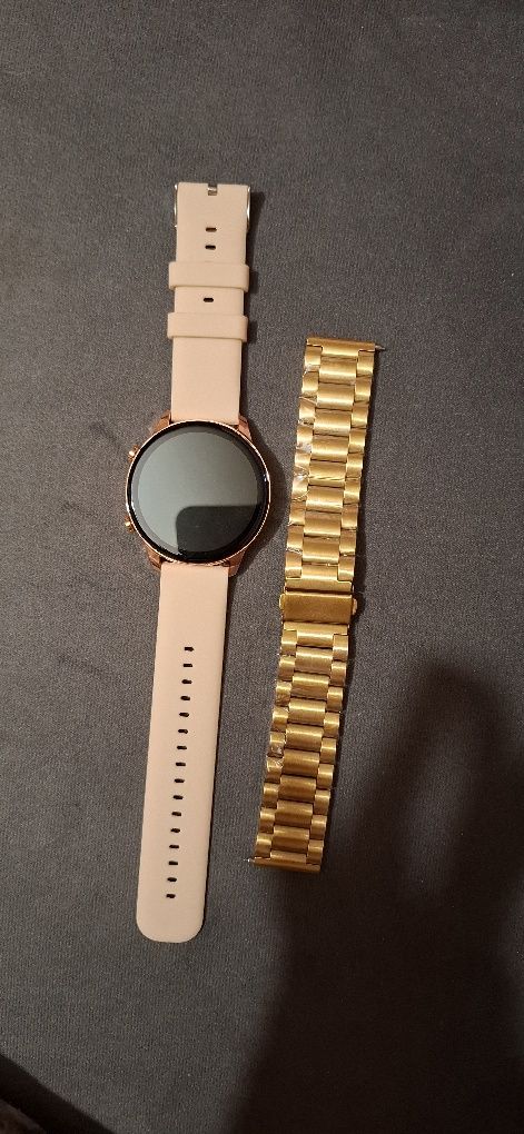 Nowy smartwach smartband