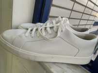 Tenis ZARA- 19€.