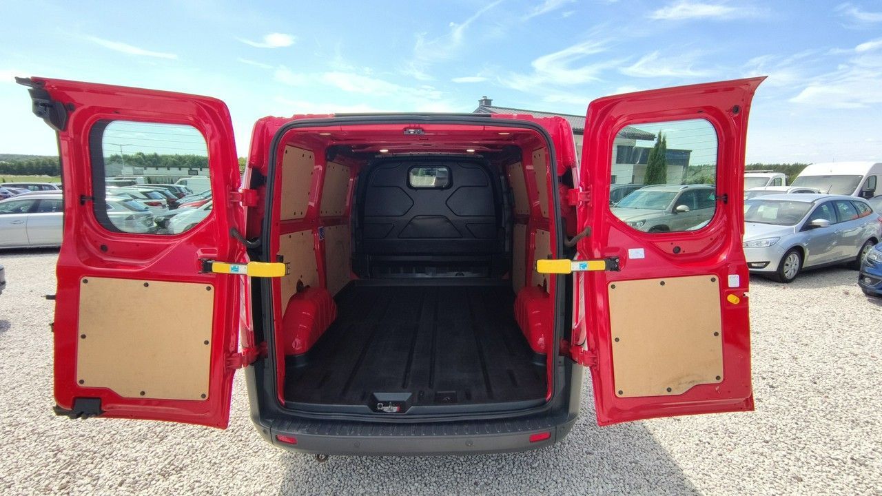 Ford Transit Custom  2.0TDCI 131kM Klima Tempomat Soczewka Czujniki Bluetooth GWARANCJA