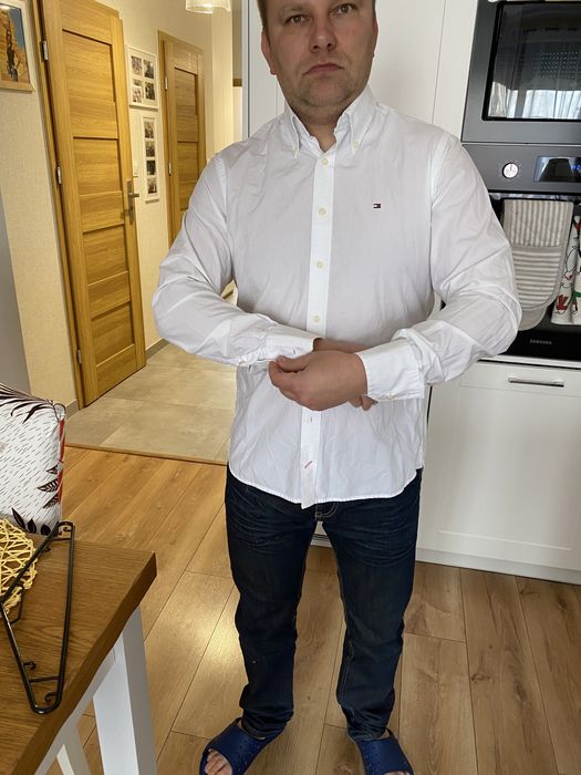 Koszula biala  Tommy Hilfigher r.M 40