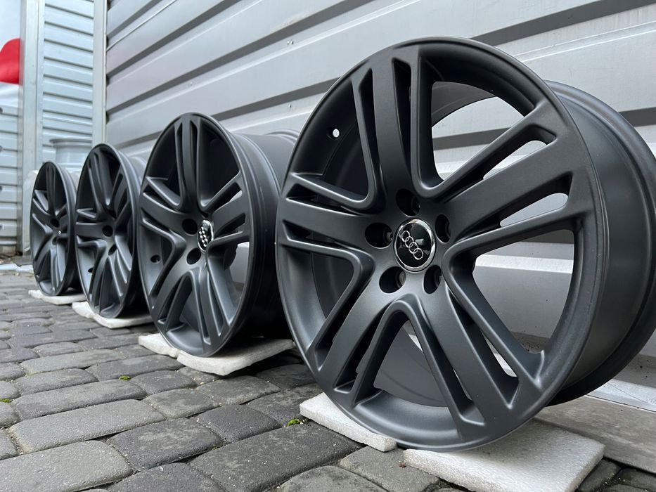 NOWE Oryginalne Felgi Audi 18 A3 A4 A6 A8 Q3 TT