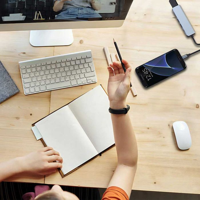 Hub adapter USB-C 8w1 to uniwersalny rozdzielacz H5