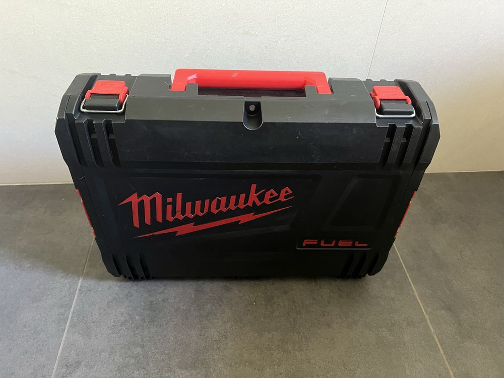 Безщітковий Акум.реноватор Milwaukee M18 FMT