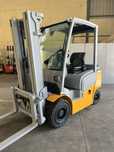 Empilhador Diesel Jungheinrich 2000kg Triplex