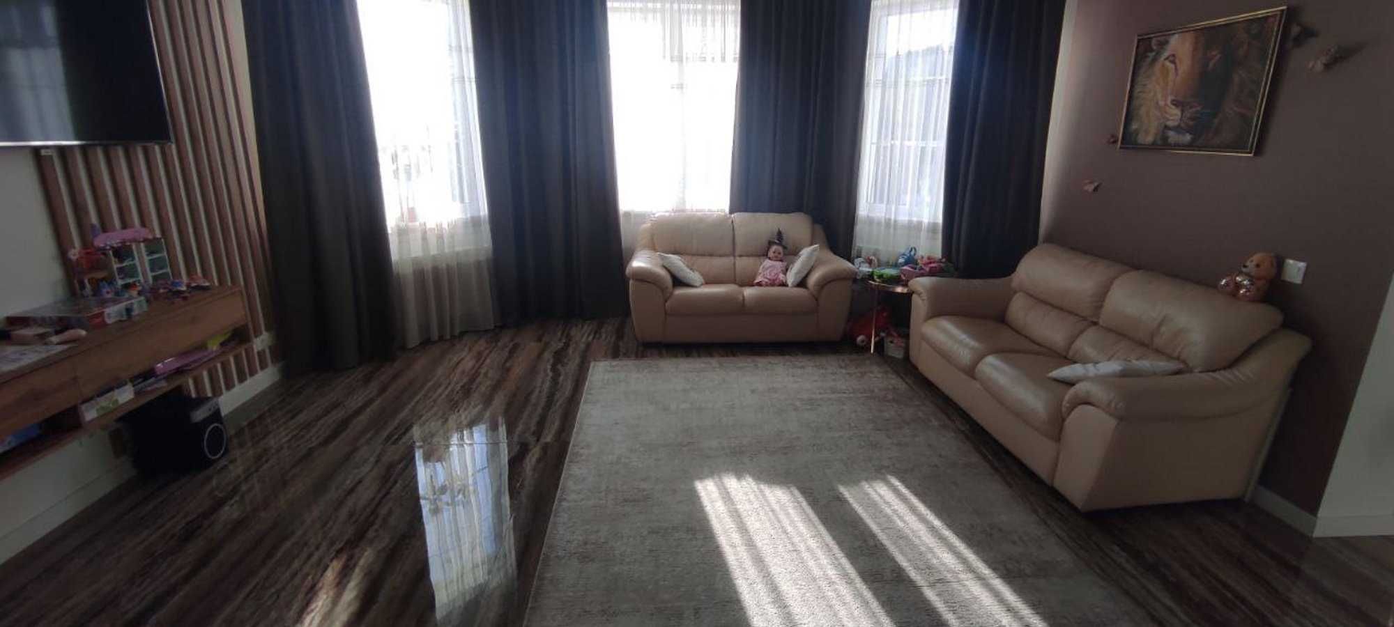 Від власника. Крюківщина. 270 м2. 10 соток. Котеджне містечко Удачний