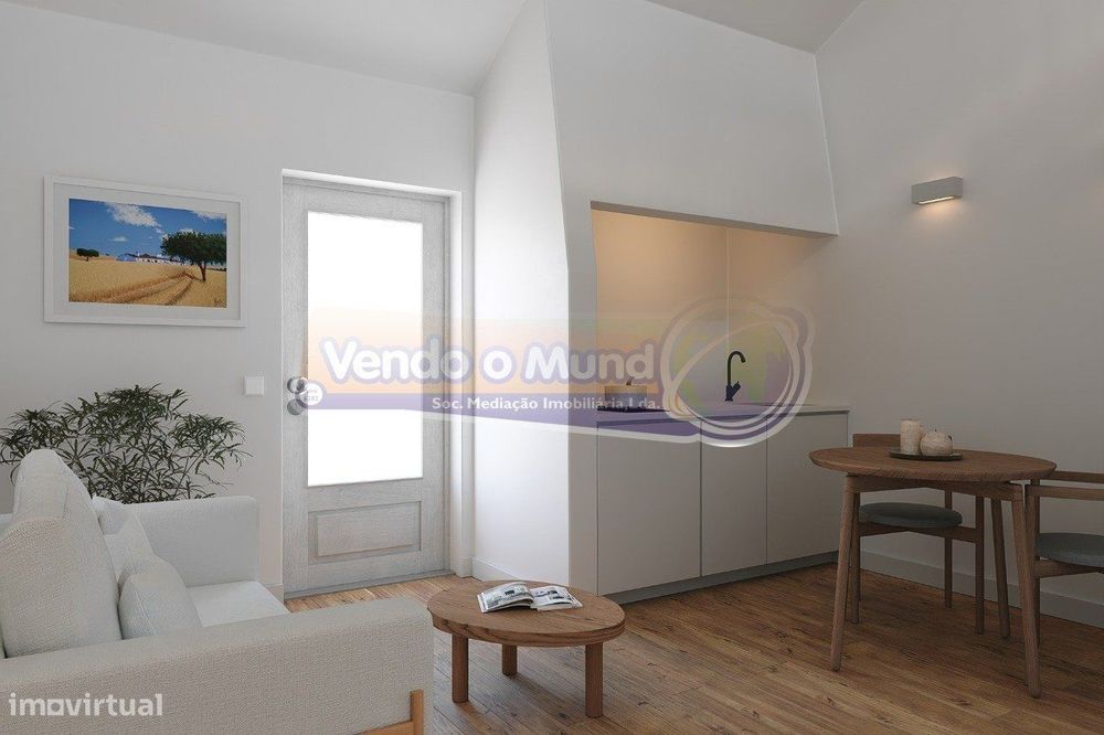 Moradia T1 +1 em Cabeção (MOR083)
