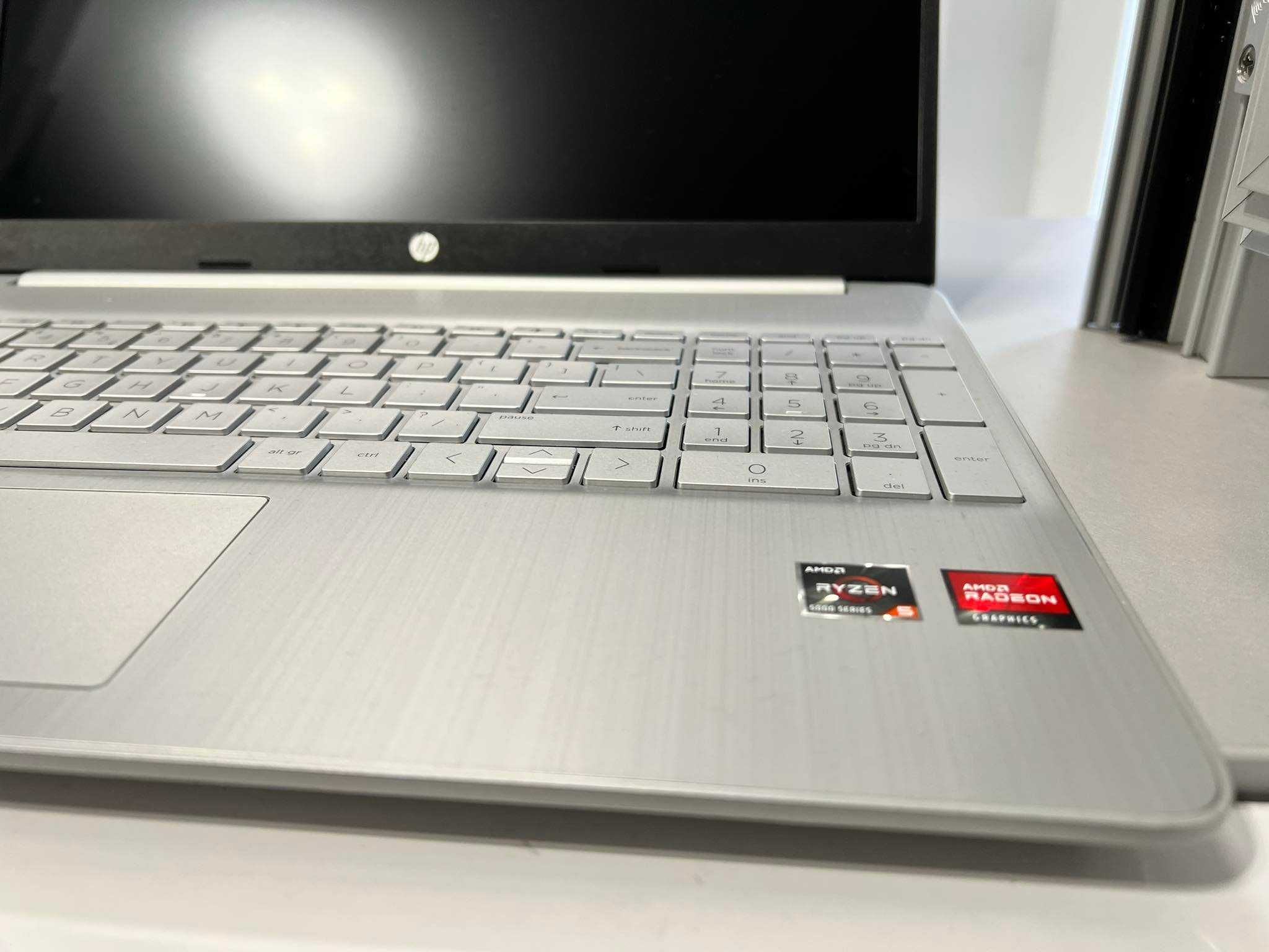 Laptop HP 15s - eq3402nw Win 11 Ryzen 5 SSD 512 GB