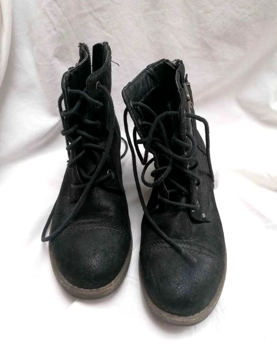 Botas Pretas estilo Combat