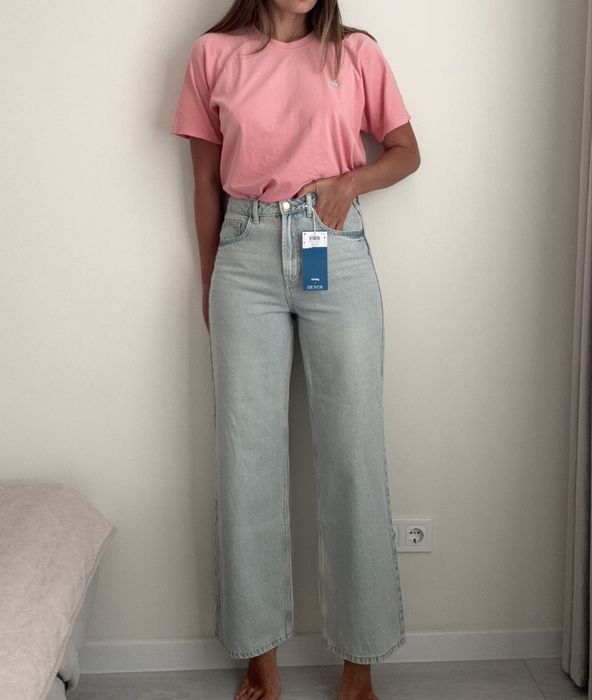 Голубые джинсы 36 размер с высокой талией