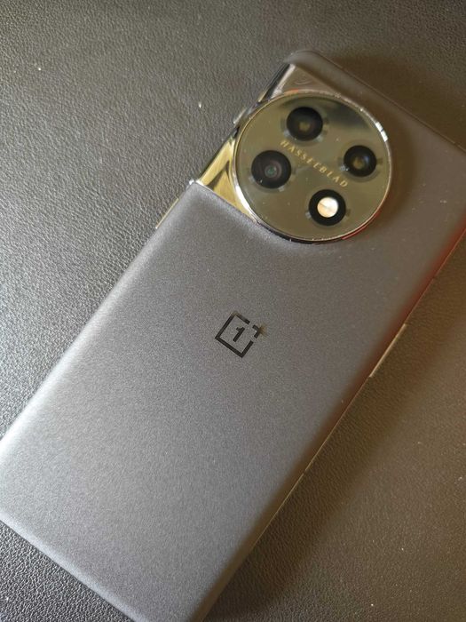 OnePlus 11 5G 16GB RAM e 256GB