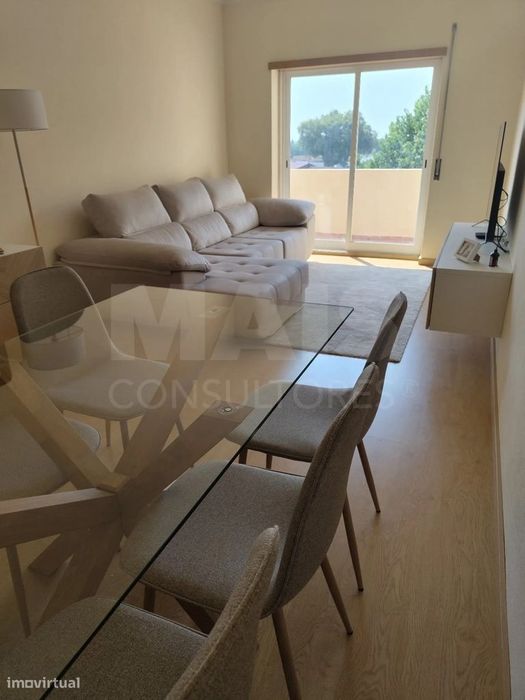 Apartamento remodelado T4 em Rio Maior com 147m2