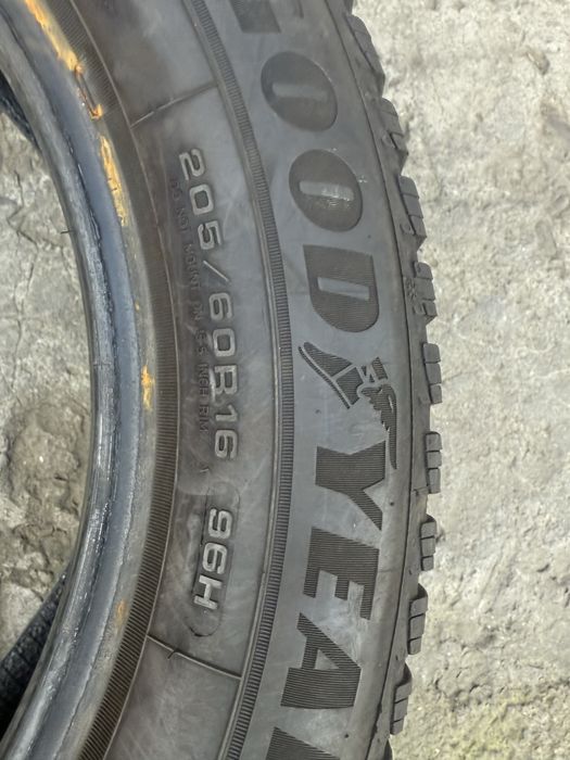 Шини 205/60/R16 COOD YEAR