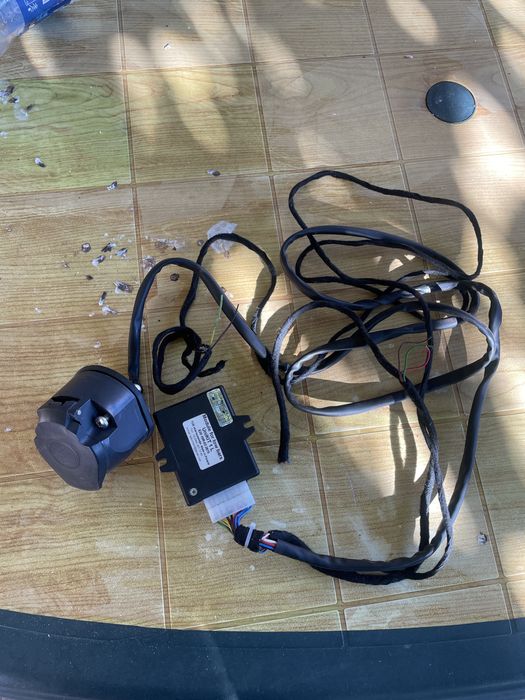 Блок согласования фаркопа Ford Kuga 2015