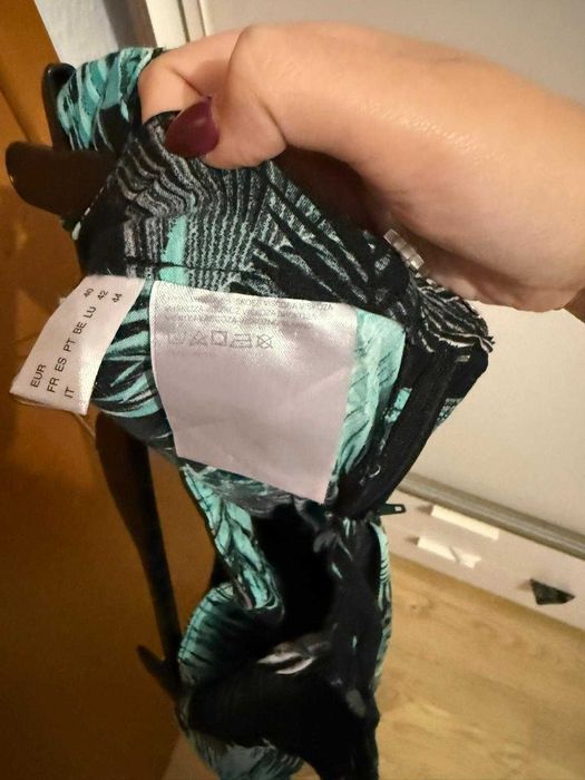 Cienkie spodnie z Wiskozy, C&A rozmiar 42