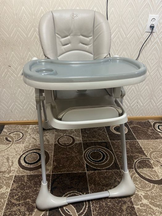 Стільчик для годування