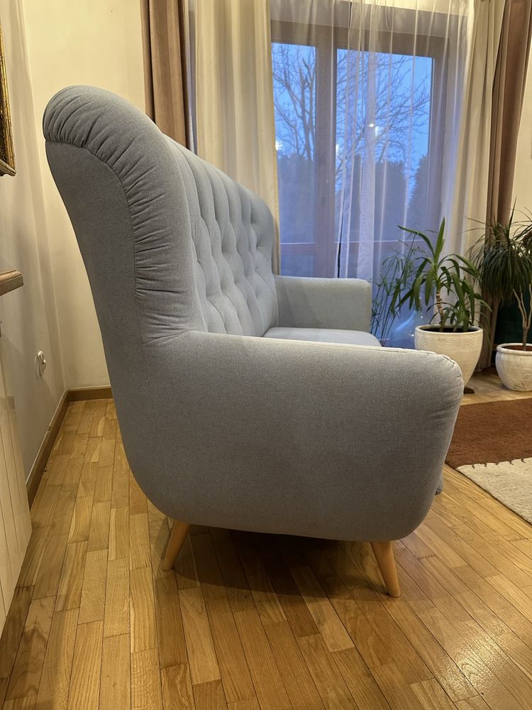 Niebeska sofa sprzedam