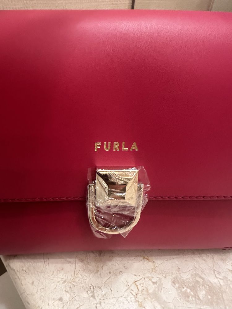 Furla Coccinelle