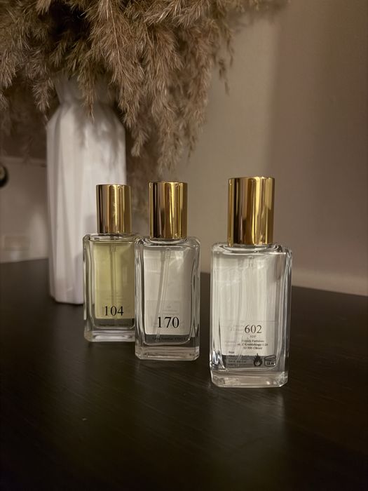 perfumy firmy Francuskie (zestaw)