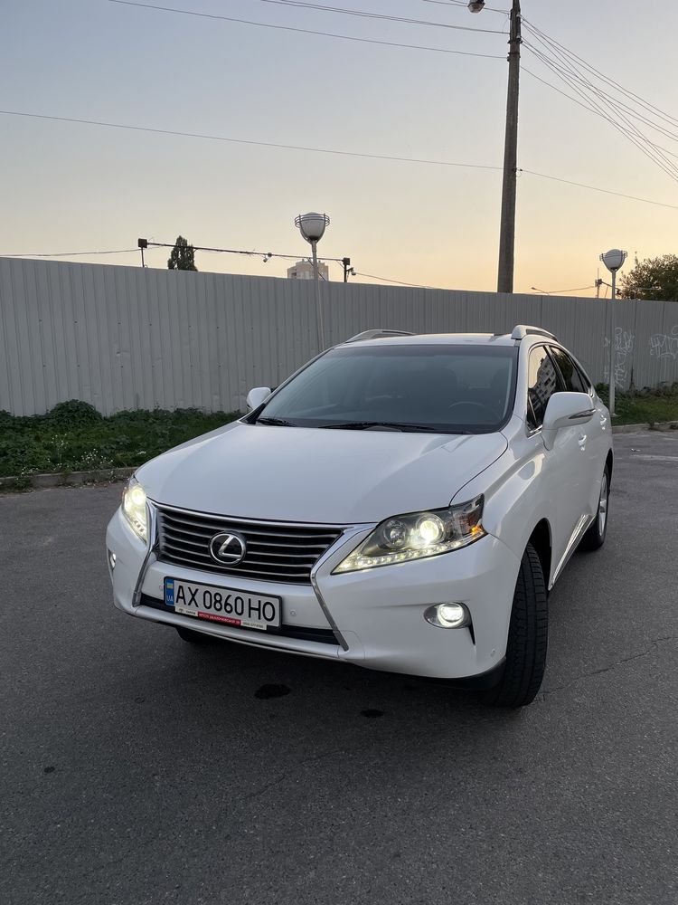 Продам Lexus RX 350 2015