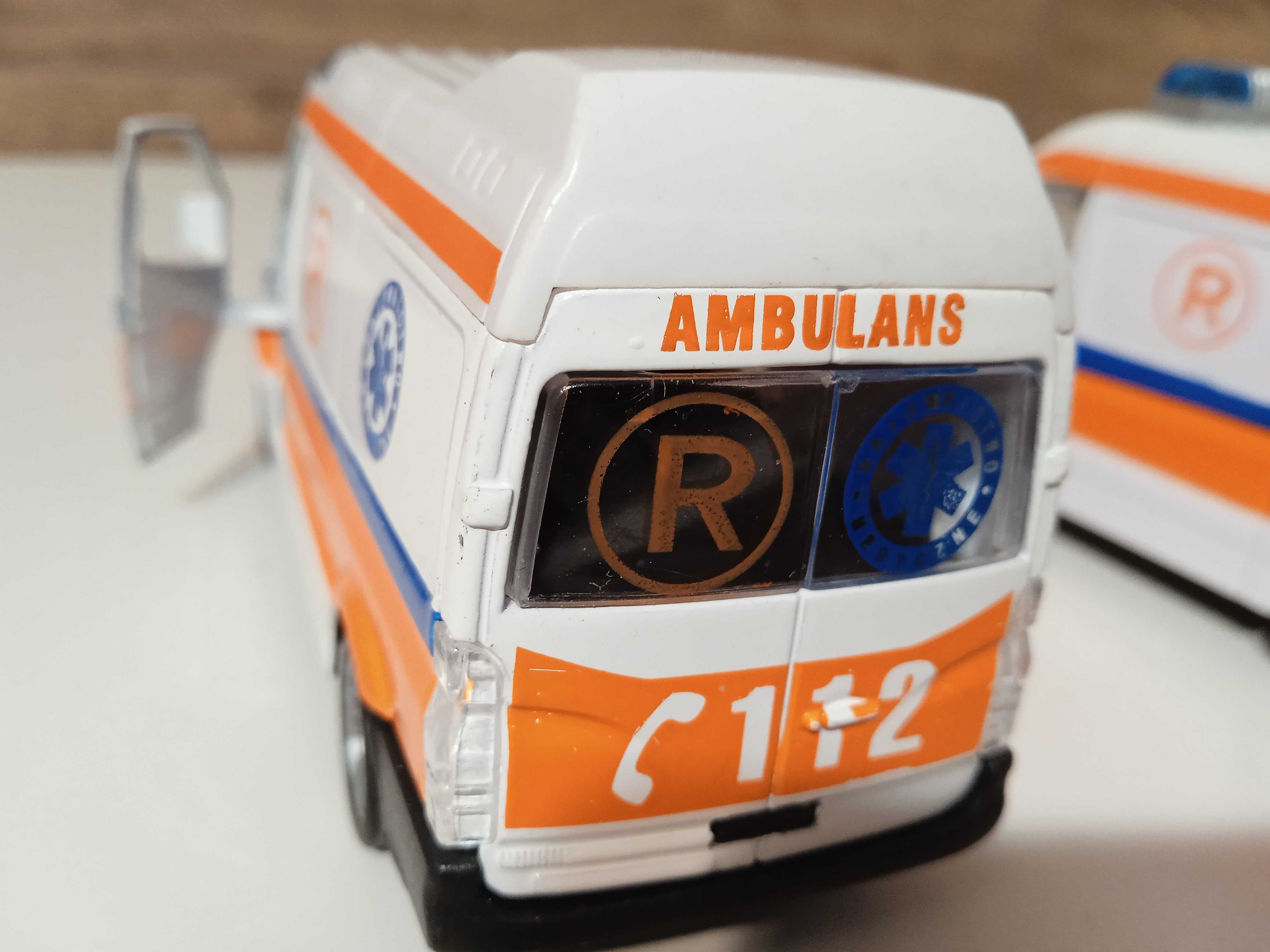 2 modele ambulans karetka Mercedes Sprinter