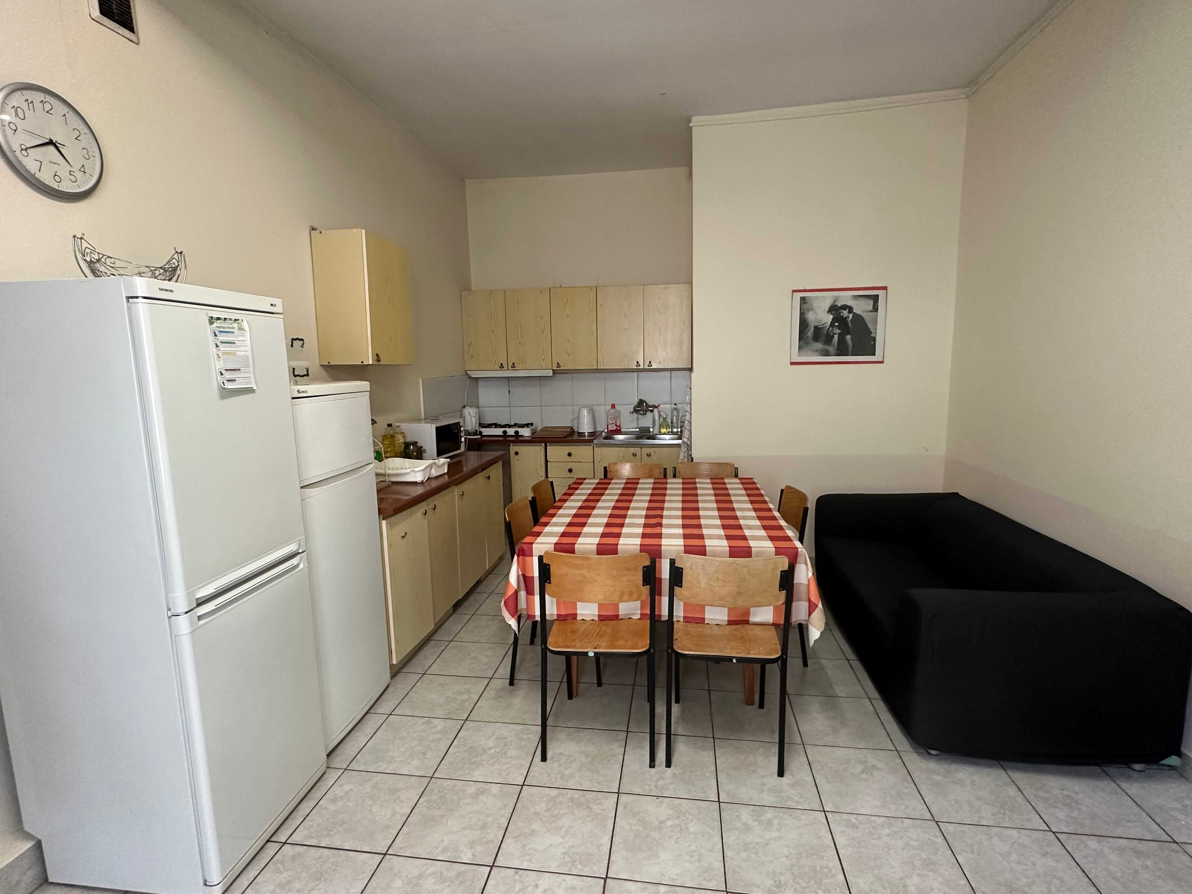Tanie noclegi pracownicze kwatery hostel Kielce od 50 zł