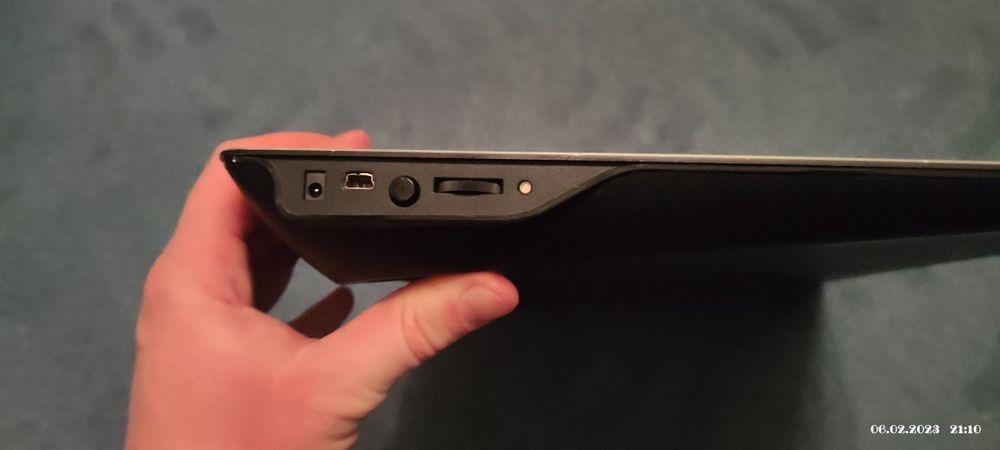 Срочно продамподставку ноутбука zalman