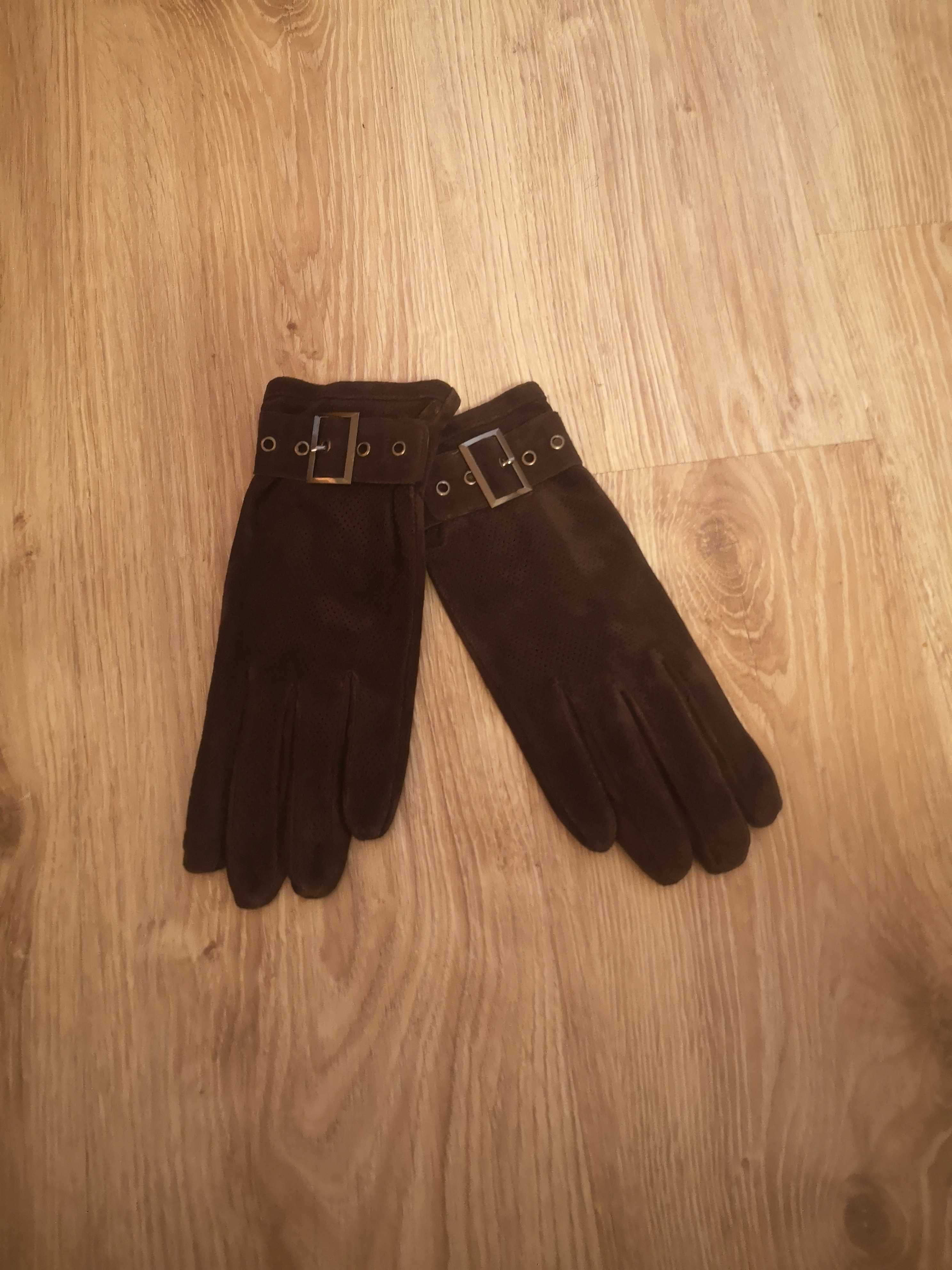 Reserved nowe zamszowe brązowe rękawiczki r. S/M/L
