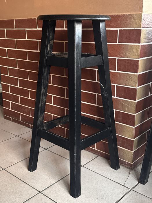 Барні стільці з натурального дерева