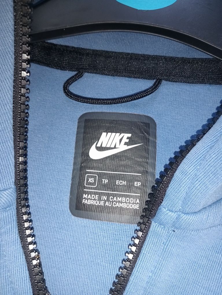 Casaco Nike tech azul