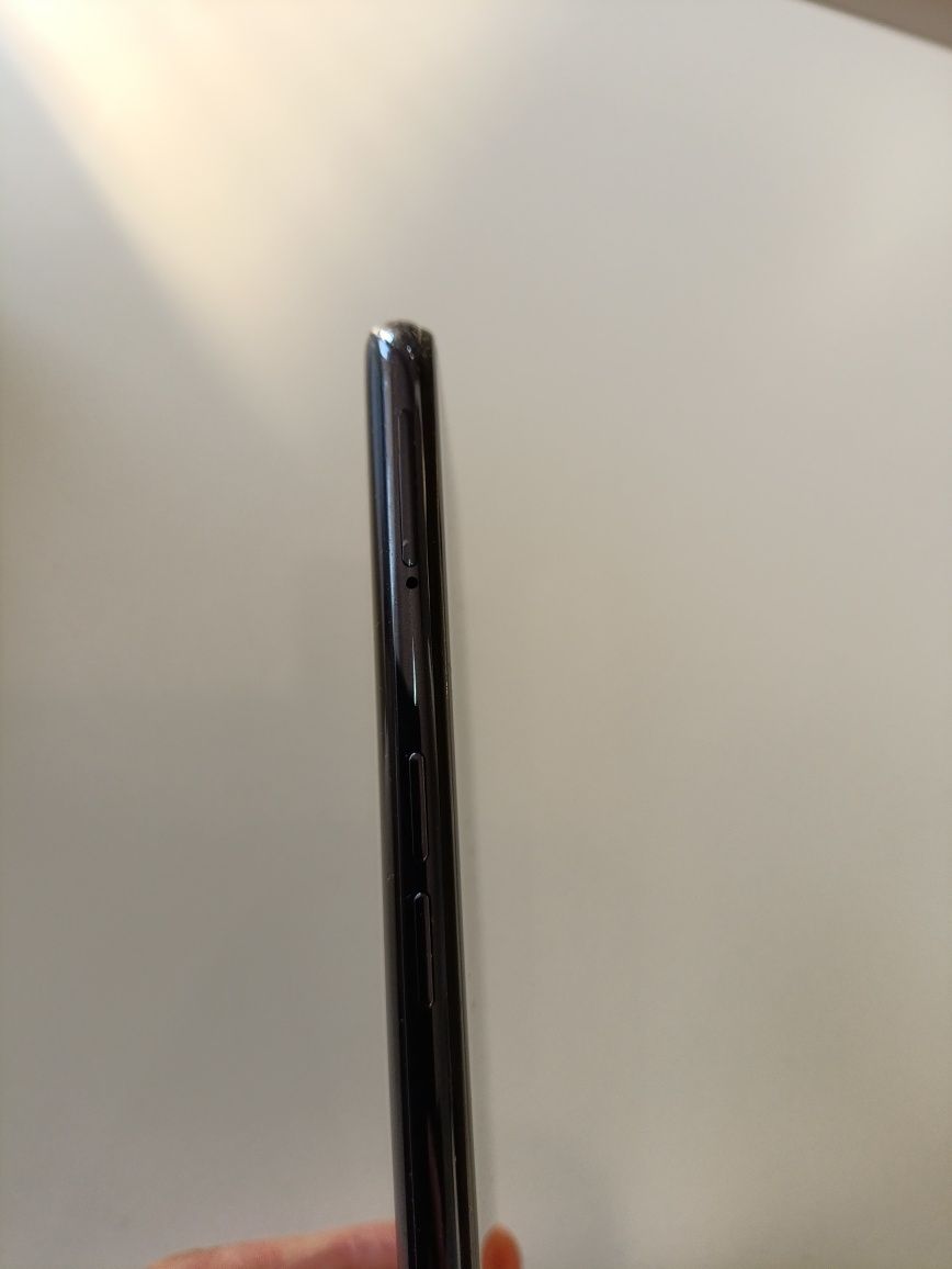 Oppo A74 + etui gratis