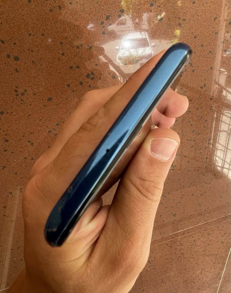 Мобильный телефон Samsung Galaxy A50, a505fn 4/64gb б/у