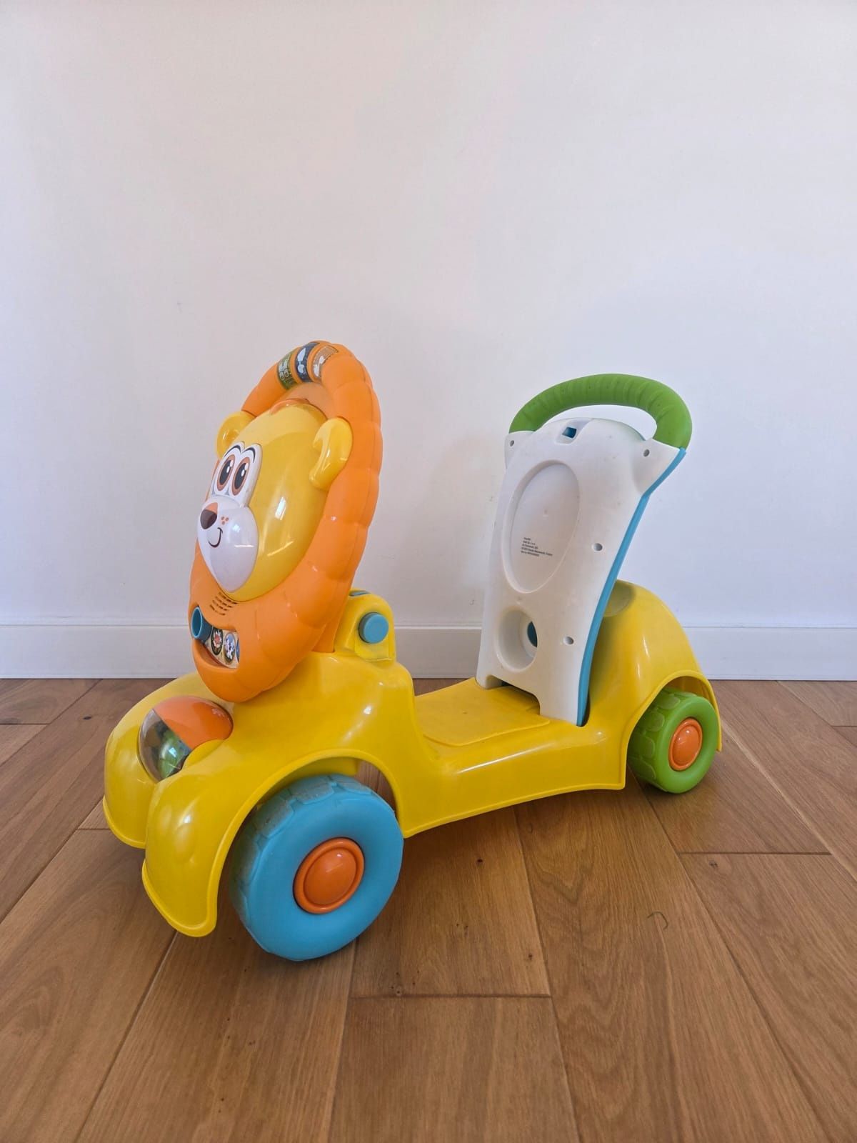 Pchacz- Jeździk Lew Mini 3w1