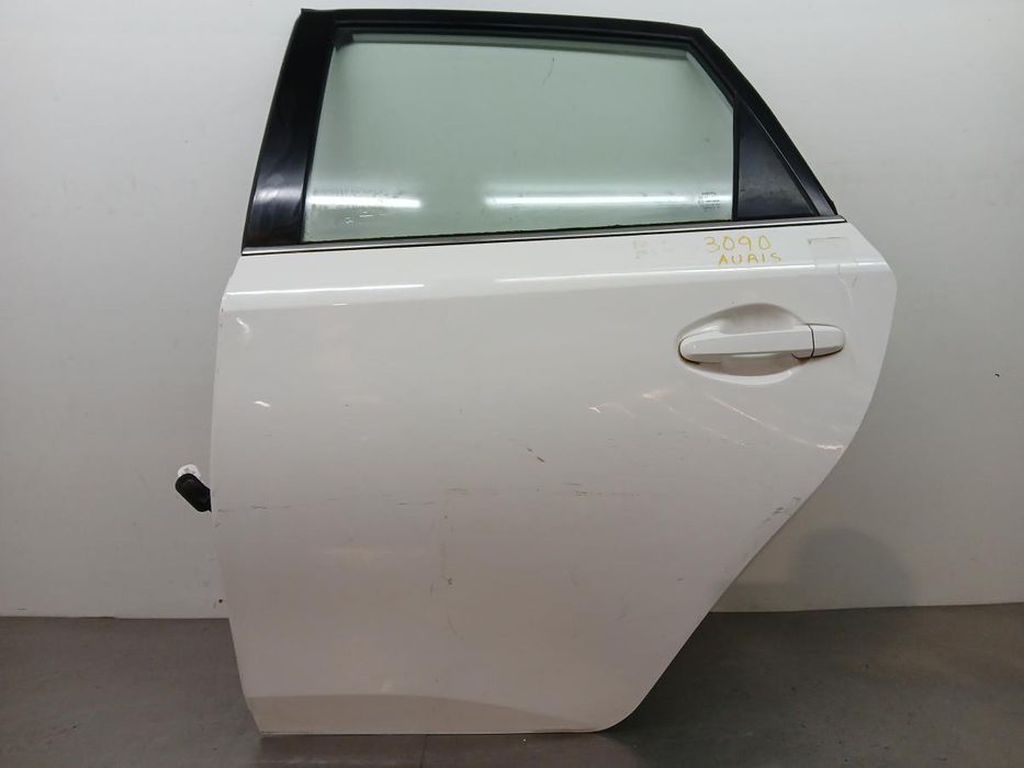 Porta trás esquerda TOYOTA Auris Hatchback (_E18_)