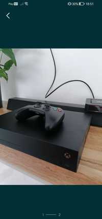 Konsola Xbox One x