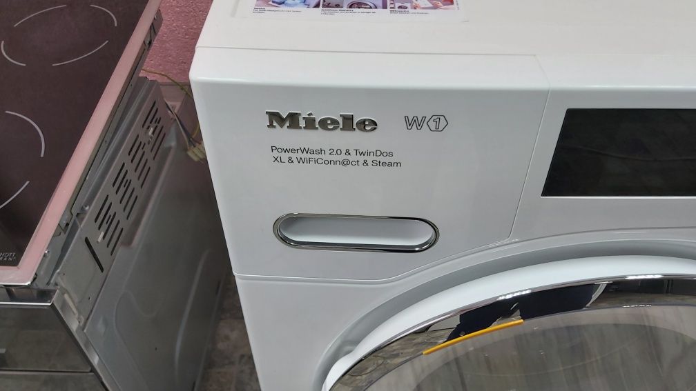 Стиральная машина  MIELE WCR870WPS германия