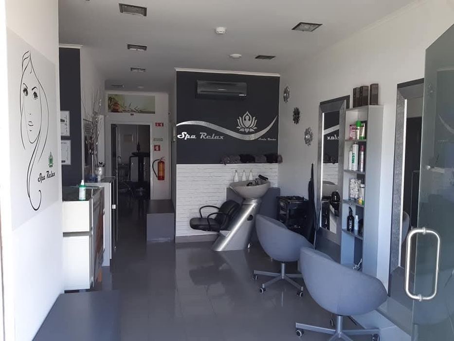 Alugo gabinete em salão de estética e cabeleireira