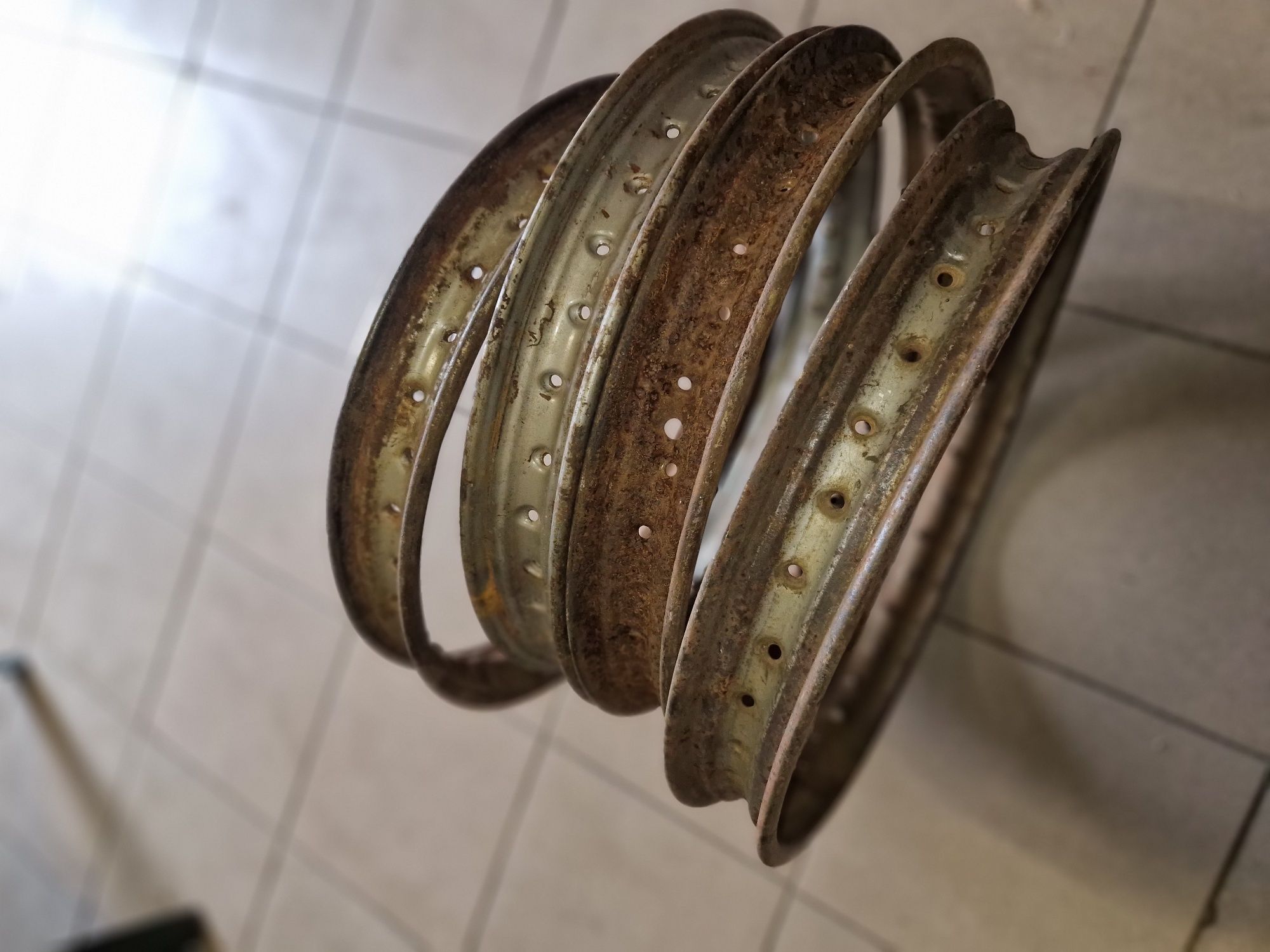 Oryginal obrecze Rawki felgi wsk 125 175 sh m11 m17 gazela r18"