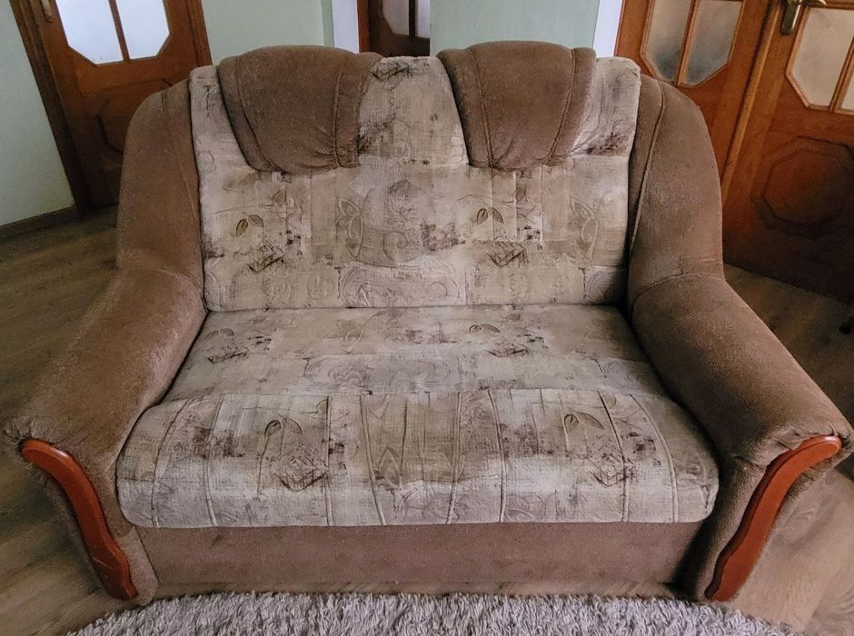 Продам диван розкладний.