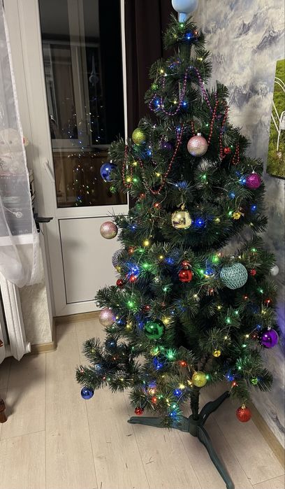 Ялинка штучна 1,8 м