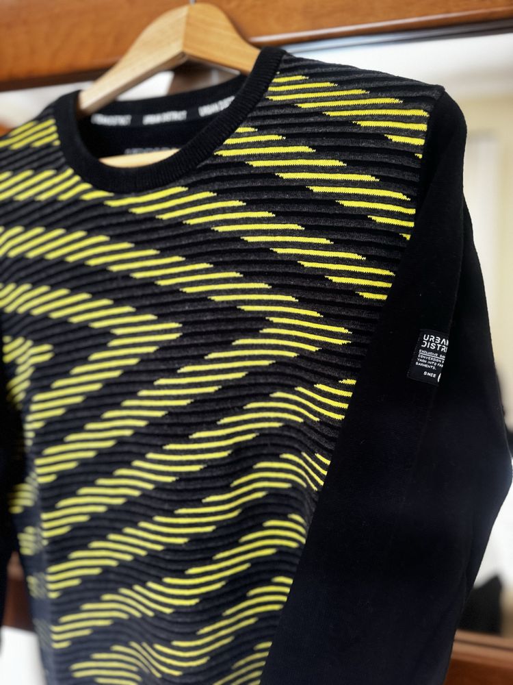 Camisola de homem da Urban District, tam L