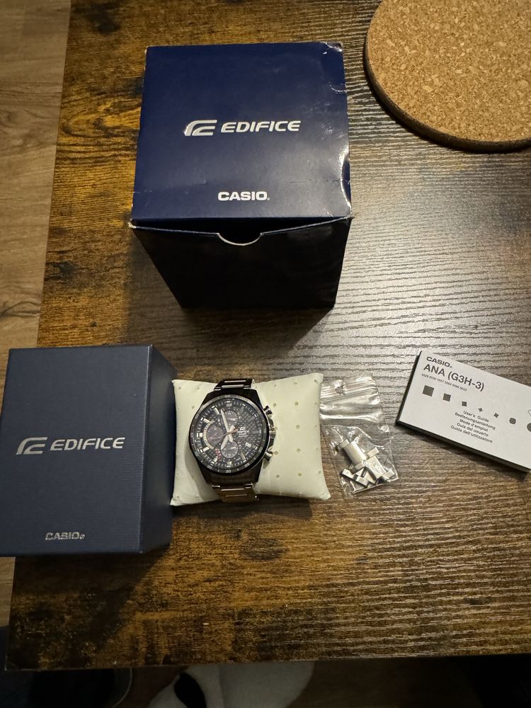 Zegarek casio edifice premium EFS-S540DB-1AUEF dual carbon