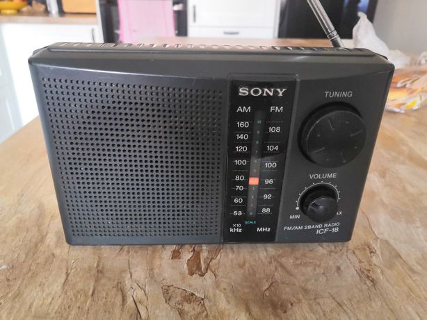 Sony ICF-18 radio przenośne