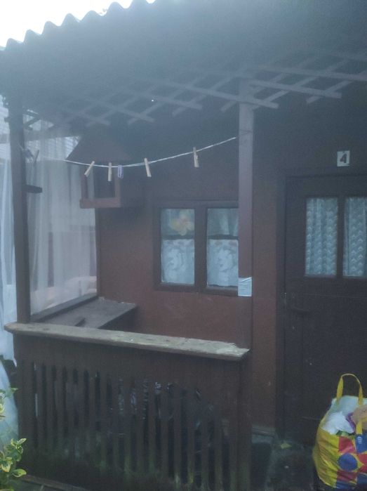 Z rozbiórki altanki ROD