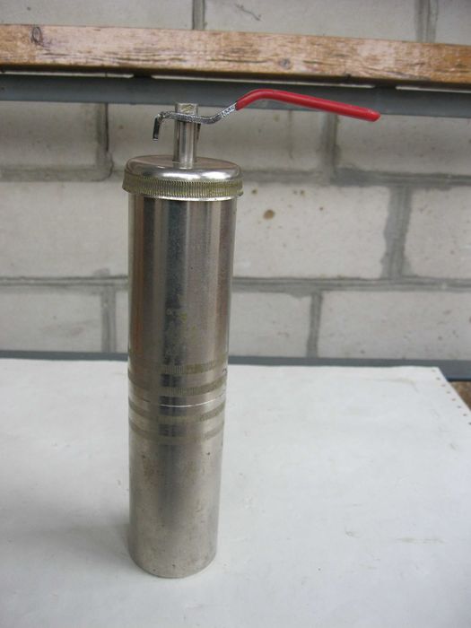 Продам кофемоку ручную жернова СССР